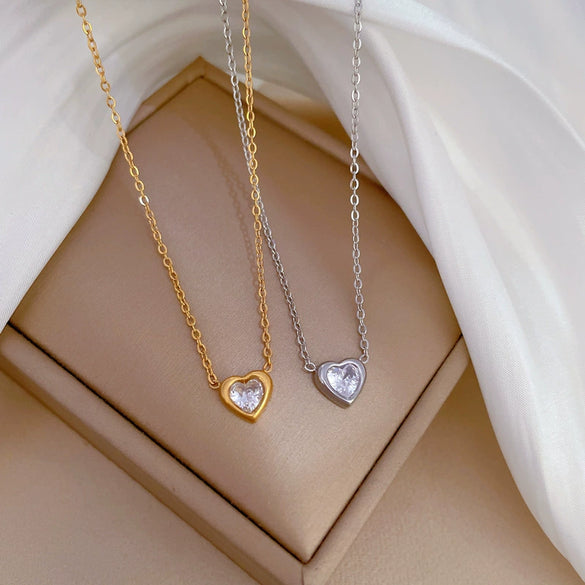 Wholesale Titanium Steel Heart Geometric Style Electroplated Necklace