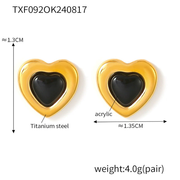 Wholesale Titanium Steel Heart Shape Electroplated Earrings And Necklaces Set Retro Minimalist Style Accessories