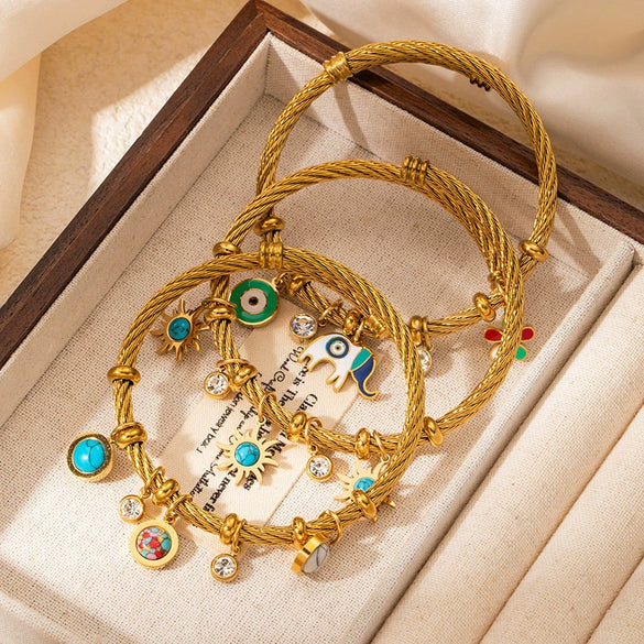 Wholesale Titanium Steel Heart Shape Electroplated Handmade Women's Retro Style Bracelet