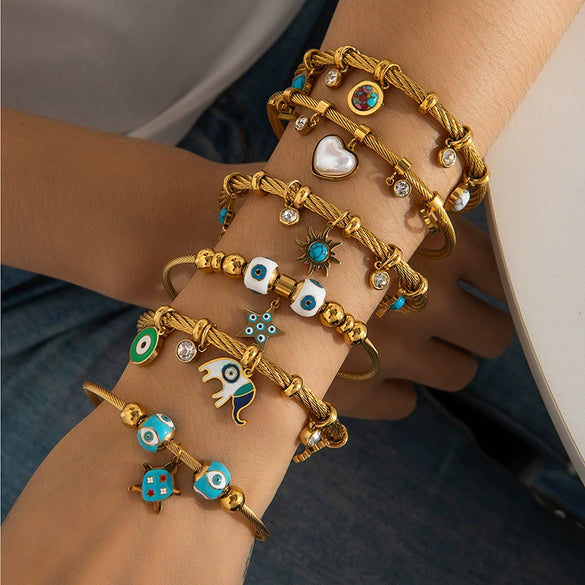 Wholesale Titanium Steel Heart Shape Electroplated Handmade Women's Retro Style Bracelet