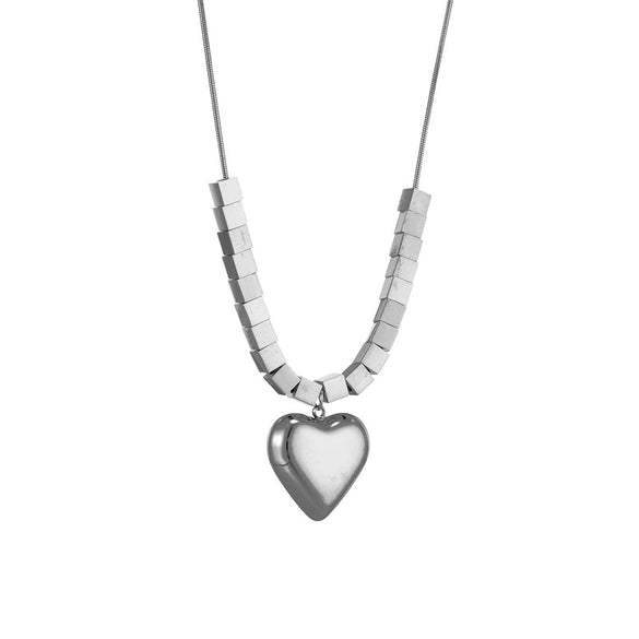 Wholesale Titanium Steel Heart Shape Pendant Necklace With Electroplating Treatment For Women