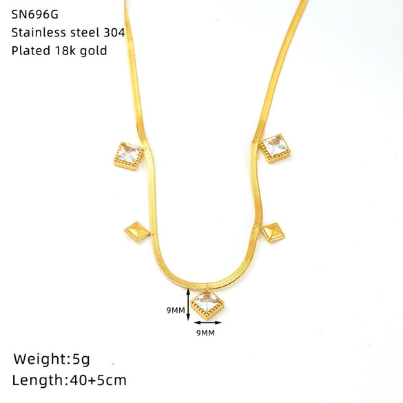 Wholesale Titanium Steel Heart Shaped 18K Gold Plated Blade Chain Necklace For Women