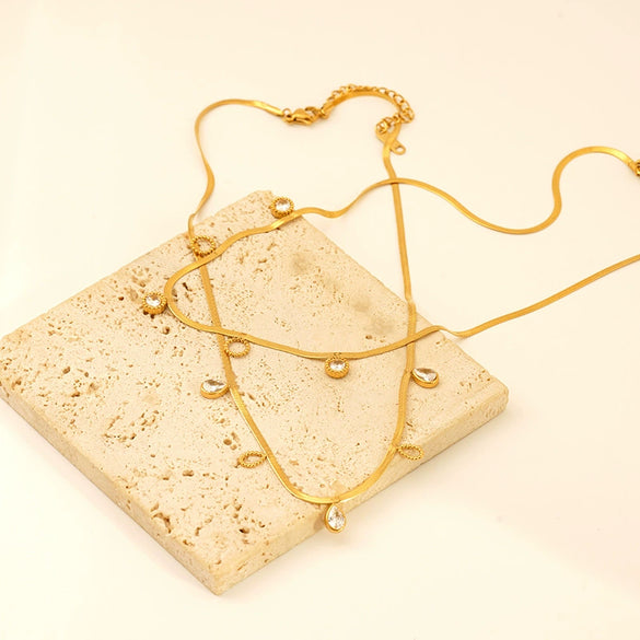 Wholesale Titanium Steel Heart Shaped 18K Gold Plated Blade Chain Necklace For Women