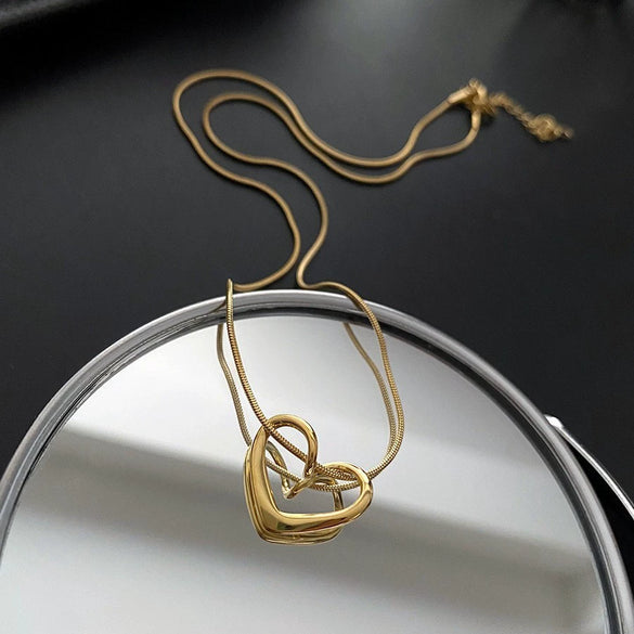 Wholesale Titanium Steel Heart Shaped Polished Love Pendant Necklace For Women