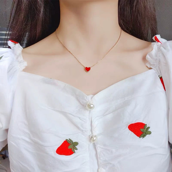 Wholesale Titanium Steel Heartshaped Doublesided Pendant Necklace For Women With 18K Rose Gold Plated And O Word Chain