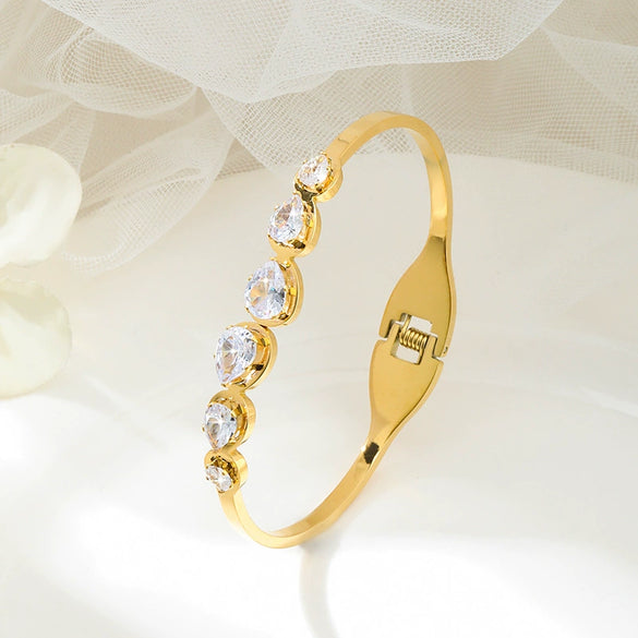 Wholesale Titanium Steel Inlaid Zircon Geometric Bracelet For Women