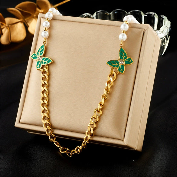 Wholesale Titanium Steel Insect Pattern Electroplated Butterfly Pearl Chain Splicing Women's Clavicle Necklace