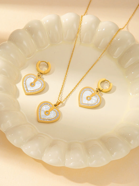 Wholesale Titanium Steel Jewelry Suit With Heart Shaped Pendant And Cross Chain Electroplated For Women Simple Design High End Sense Non Fading