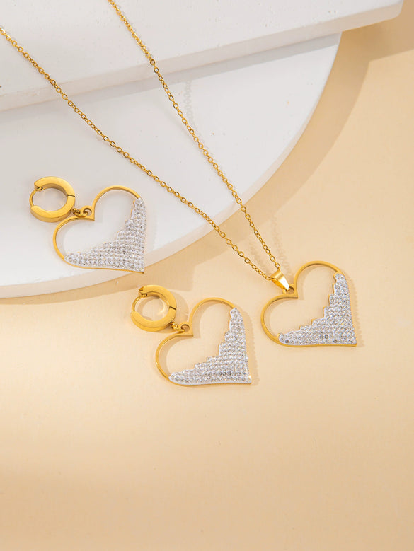 Wholesale Titanium Steel Jewelry Suit With Heart Shaped Pendant And Cross Chain Electroplated For Women Simple Design High End Sense Non Fading