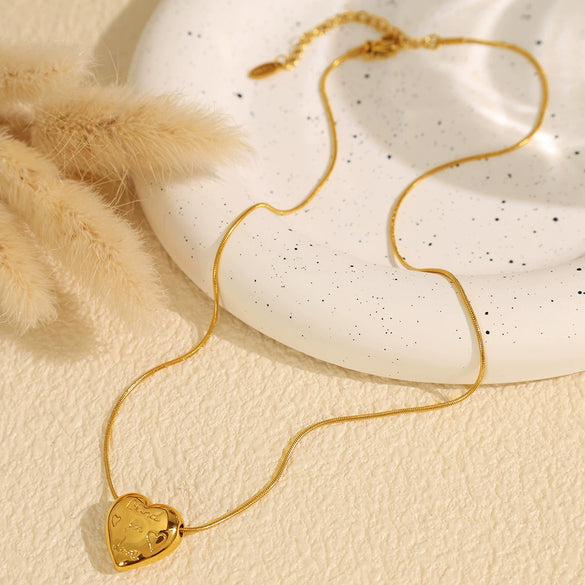Wholesale 316L Stainless Steel 18K Gold Plated Heart Shape Necklace For Women