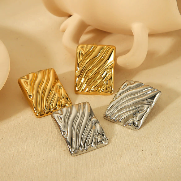 Wholesale Titanium Steel 18K Gold Plated Wave Earrings For Women Natural Style