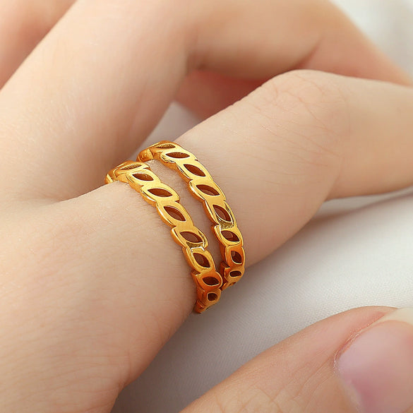 Wholesale 316L Stainless Steel Leafshaped Ring With Electroplating And Trendy Creative Design Jewelry