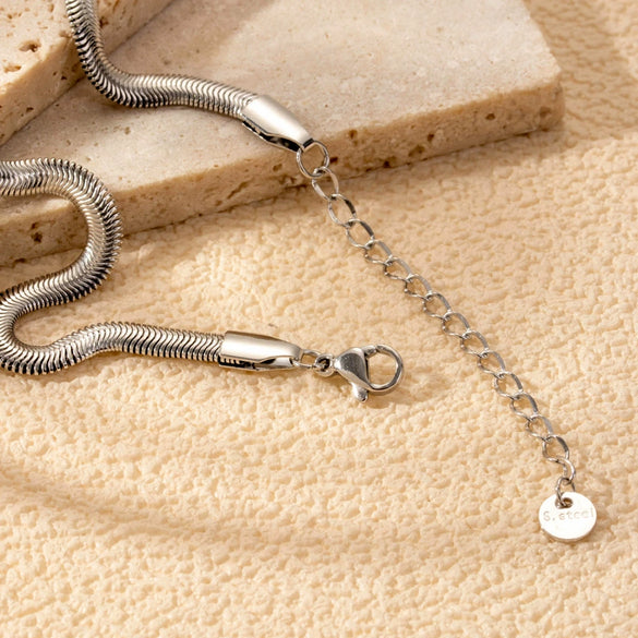 Wholesale Titanium Steel Love Water Drops Bells Pattern Simple Fashion Light Luxury Snake Bone Chain Jewelry With Electroplating