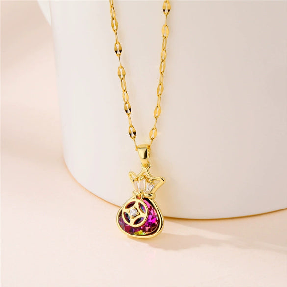 Wholesale Titanium Steel Money Bag Pattern Short Necklace For Women With Diamond Design