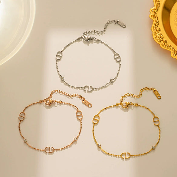 Wholesale Titanium Steel Necklace For Women With Letter Brick Bead Chain And Diamond Treatment Simple Clavicle Chain In Chanel Style