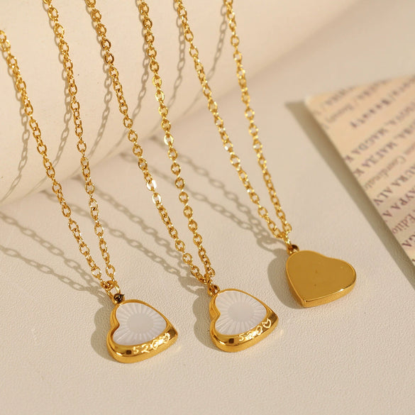 Wholesale 316L Stainless Steel Necklace Love Shell Pendant Women's Electroplated