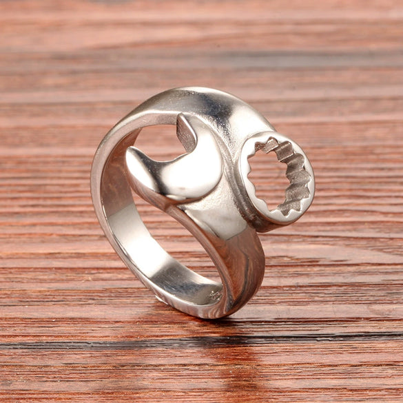 Wholesale Titanium Steel Open Ring Geometric Men's Personality Motorcycle Wrench Ring Electroplated