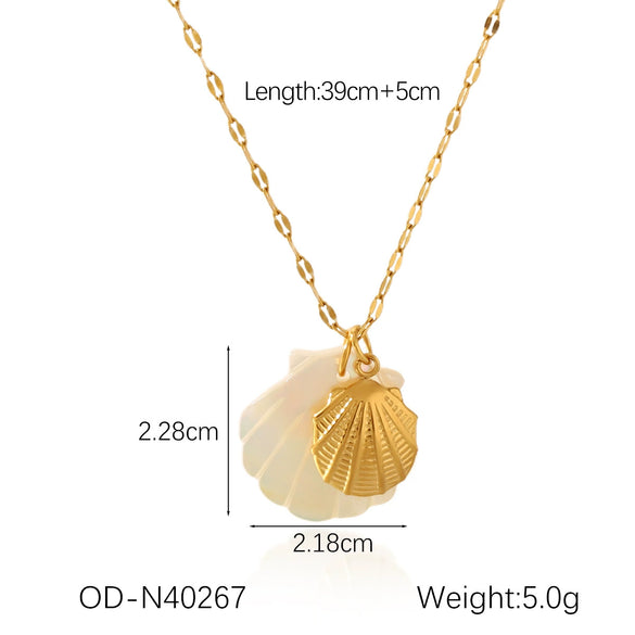 Wholesale Titanium Steel Pendant Necklace With Starfish Conch Shell Design Ocean Wind Vacation Style Vacuum Plating For Women