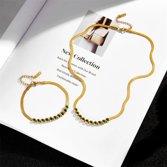 Wholesale Titanium Steel Retro Geometric Diamond Inlaid Necklace And Bracelet With Box Chain