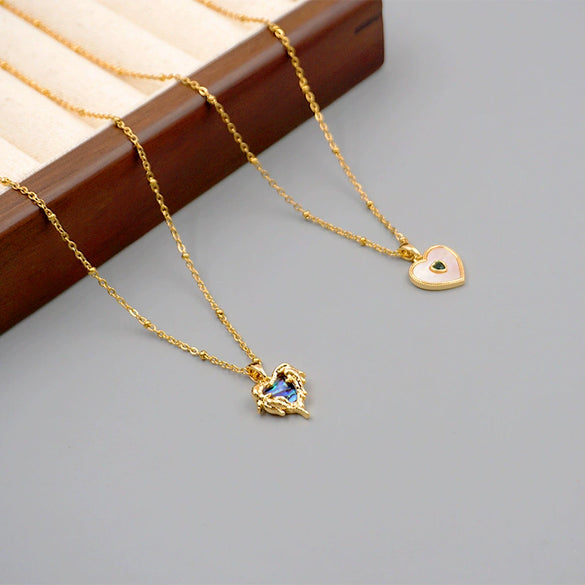 Wholesale Titanium Steel Retro Heartshaped Handmade Clavicle Necklace
