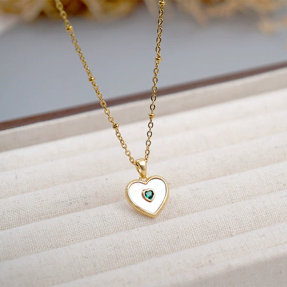 Wholesale Titanium Steel Retro Heartshaped Handmade Clavicle Necklace