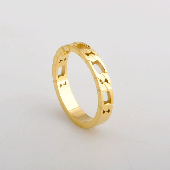 Wholesale Titanium Steel Ring Retro Hollow Flat Chain Winding Style With Letters Numbers Text Electroplated For Women