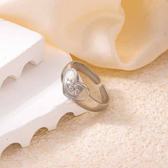 Wholesale Titanium Steel Ring Retro Style With Leaves Heart Shape Flower Letters Numbers Electroplating For Women