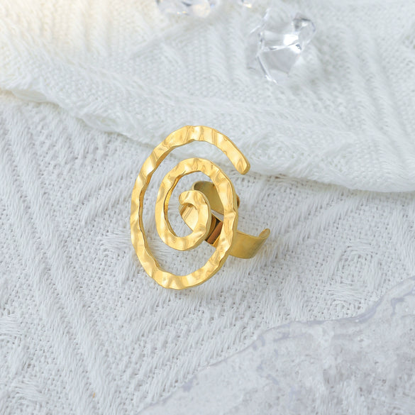 Wholesale Titanium Steel Ring With Geometric Pattern And Electroplating Exaggerate Style Hollow Design