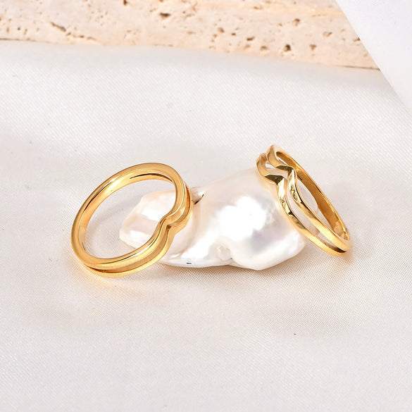 Wholesale Titanium Steel Ring With Irregular Wave And Peach Heart Shape Glossy Electroplated With Letters Numbers Text