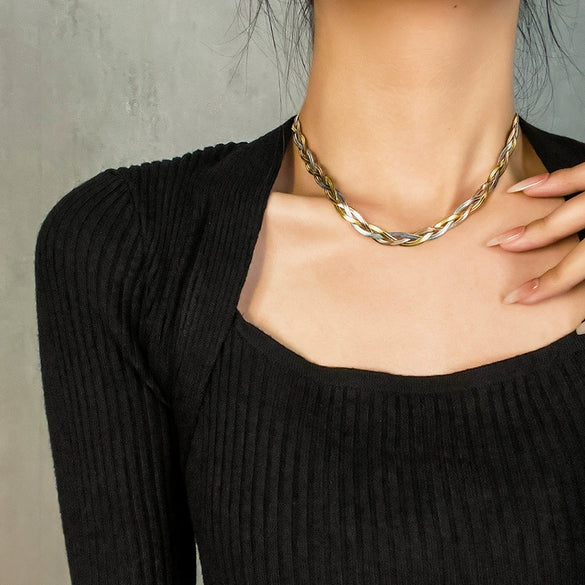 Wholesale Titanium Steel Snake Bone Chain Necklace And Threestrand Braided Bracelet With Geometric Design And Electroplating Treatment For Unisex