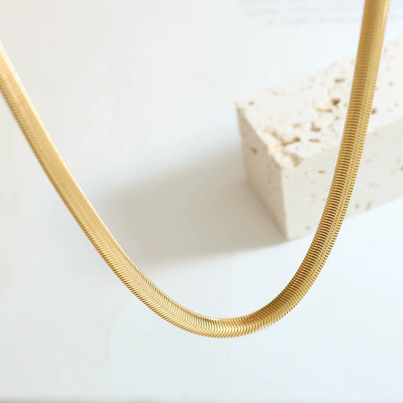 Wholesale 316L Stainless Steel Snake Bone Chain Necklace With Geometric Pattern And Gold Plated Electroplating For Women