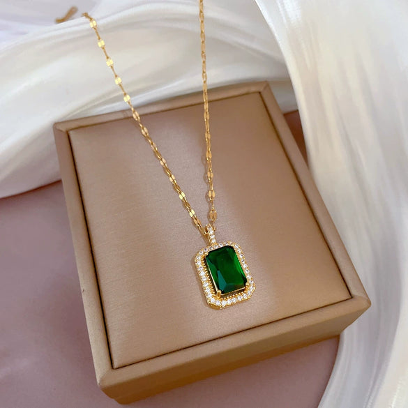 Wholesale Titanium Steel Square Emerald Necklace With Diamond Microinlaid And Copper Plated Gold Pendant Geometric Style For Women