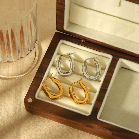 Wholesale Titanium Steel U Shaped Geometric Earrings With Electroplating For Women