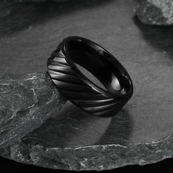 Wholesale Titanium Steel Unisex Ring With Geometric Pattern And Electroplating Treatment