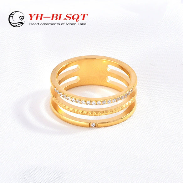 Wholesale Titanium Steel Wave Carved Hollow Three Layer Gear Micro Diamond Ring For Women