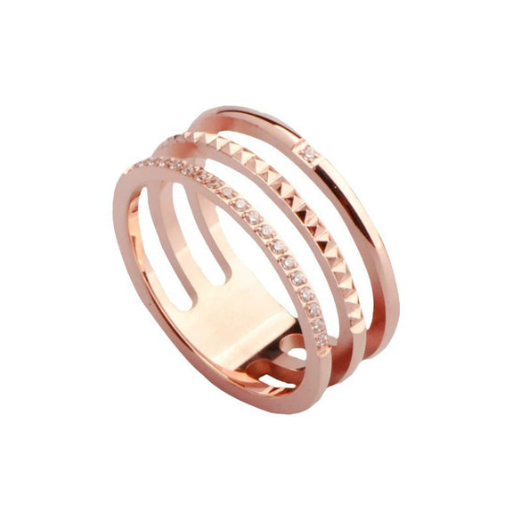 Wholesale Titanium Steel Wave Carved Hollow Three Layer Gear Micro Diamond Ring For Women