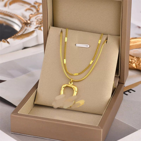 Wholesale Titanium Steel Women's Geometric Clavicle Chain Necklace With Electroplating Design