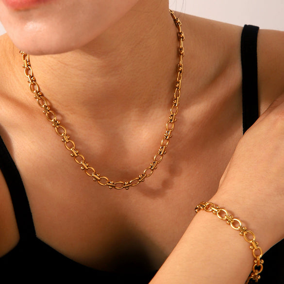 Wholesale Titanium Steel Women's Handmade Geometric Style Necklace With Colorfree Bracelet