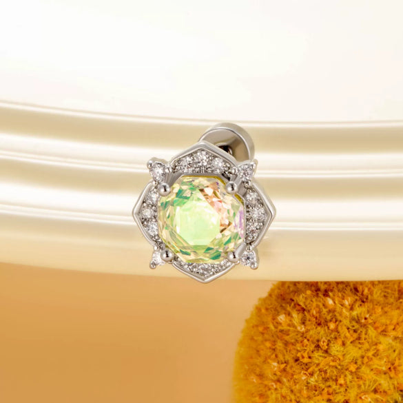 Wholesale Titanium Steel Women's Inlaid Zircon Flower Style Ear Nails
