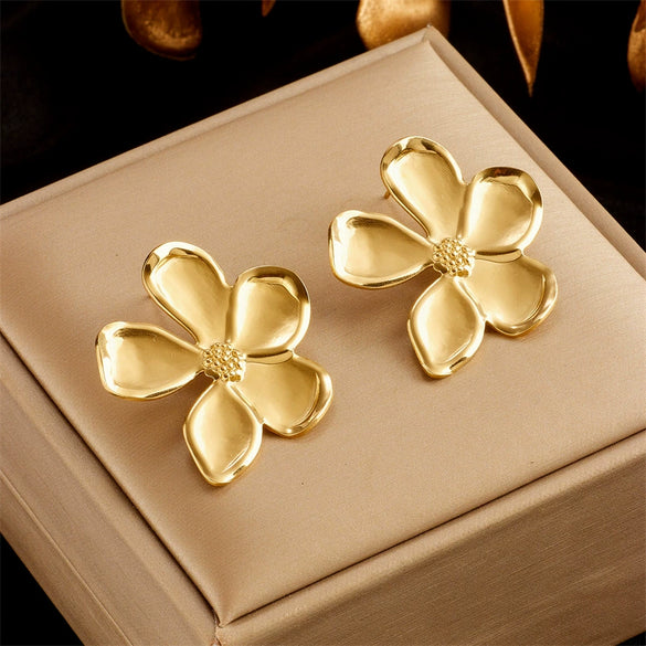 Wholesale Titanium Steel Women's Irregular Fivepetal Flower Electroplated Ear Stud Jewelry Accessories