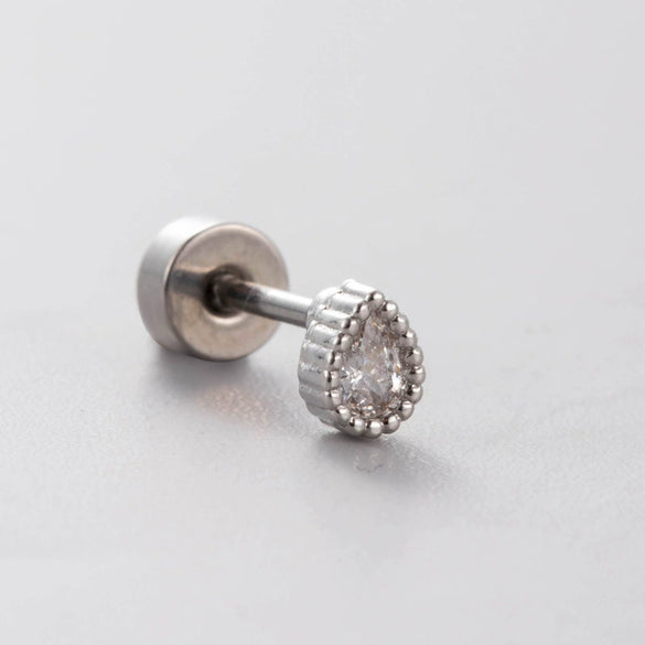 Wholesale Titanium Steel Women's Minimalist Heart Shape Electroplated Ear Nails