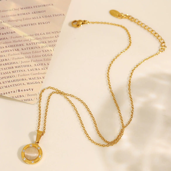 Wholesale 316L Stainless Steel Women's Necklace With Geometric Cat's Eye Pendant And Electroplating Treatment