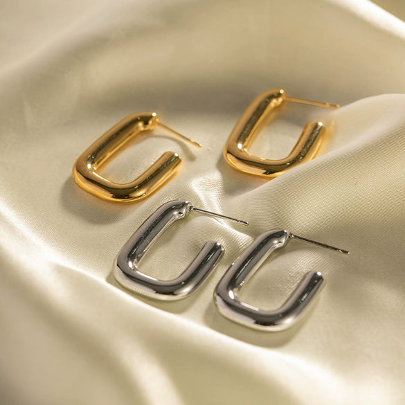 Wholesale Titanium Steel Women's Open Square Geometric Earrings With 18K Gold Electroplating