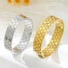 Wholesale Titanium Steel Wrist Bracelet Fourleaf Clover Pattern Electroplated Highend Jewelry