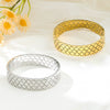 Wholesale Titanium Steel Wrist Bracelet Fourleaf Clover Pattern Electroplated Highend Jewelry