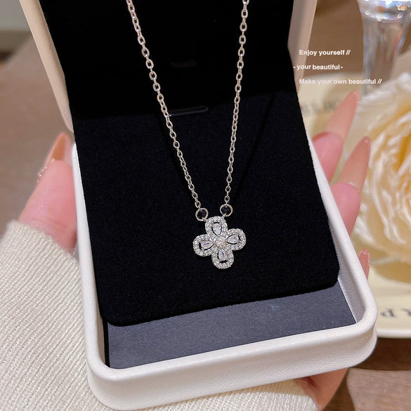 Wholesale Titanium Steel Zircon Necklace Light Luxury Niche Style Geometric Fourleaf Flower Pendant Mixed Gemstone Setting For Women