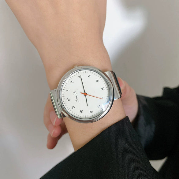 Wholesale Trendy Fashion Round Quartz Watches For Men And Women Alloy Case And Ordinary Glass Mirror Leisure Style