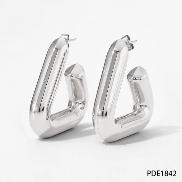 Wholesale Triangle Geometric Metal Hollow Stainless Steel Earrings With Pvd Vacuum Electroplating