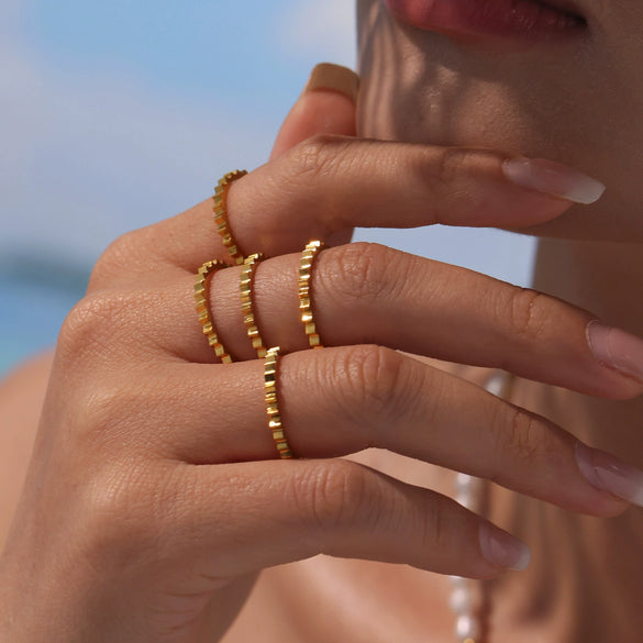 Wholesale Ultrafine Thin Stereo Gear Water Ripple Overlapping Ring In Stainless Steel With Geometric Pattern And Electroplating For Women