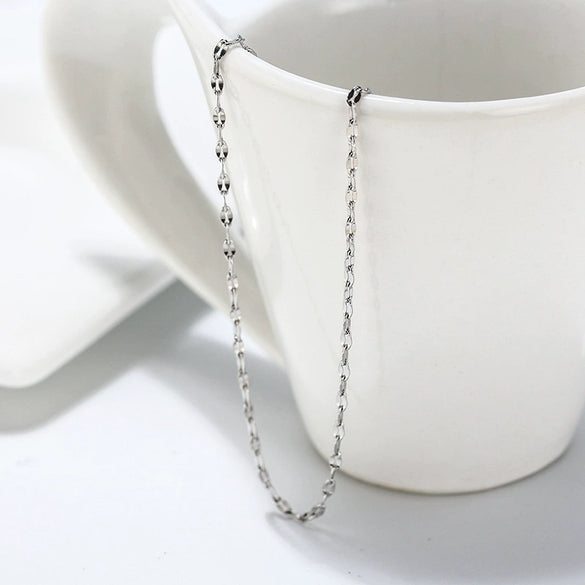 Wholesale Unisex Allmatch Geometric S925 Sterling Silver Clavicle Necklace With Electroplating Treatment